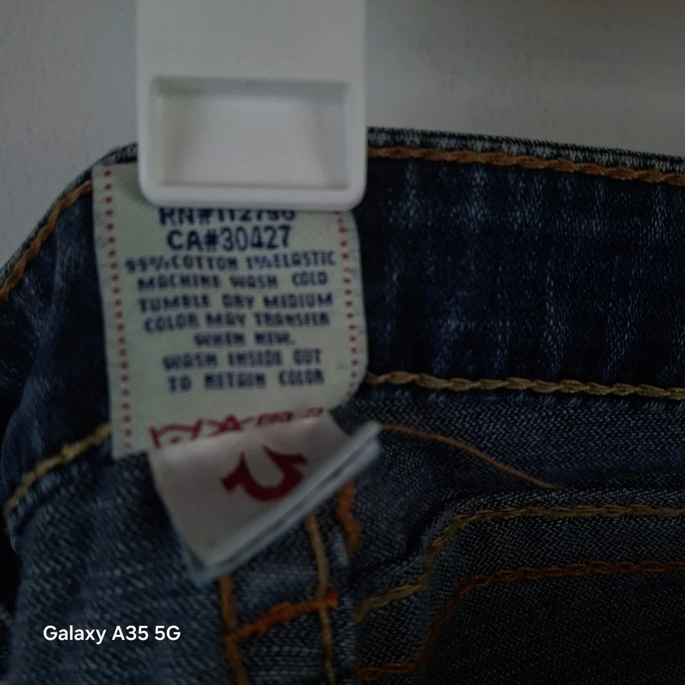 True Religion Joey Flare Jeans Medium Wash Twisted Seam Y2K Womens Size 29 USA - Picture 8 of 8